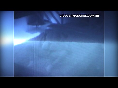 ❤️ O marido filma á muller follando co veciño e descobre que é un cornudo ️ Vídeo porno en nós ❤